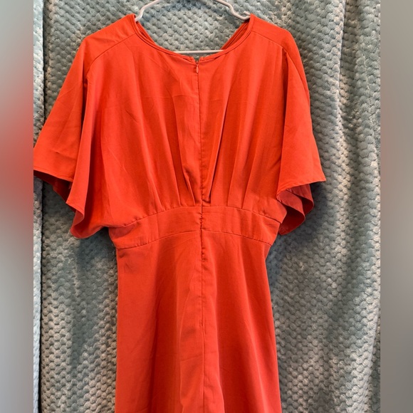 Elegant Orange Maxi Dress - Picture 5 of 7